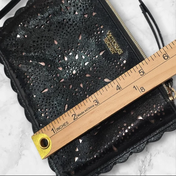 Victoria's Secret Black and Pink Wristlet Clutch- B83 - Picture 6 of 6